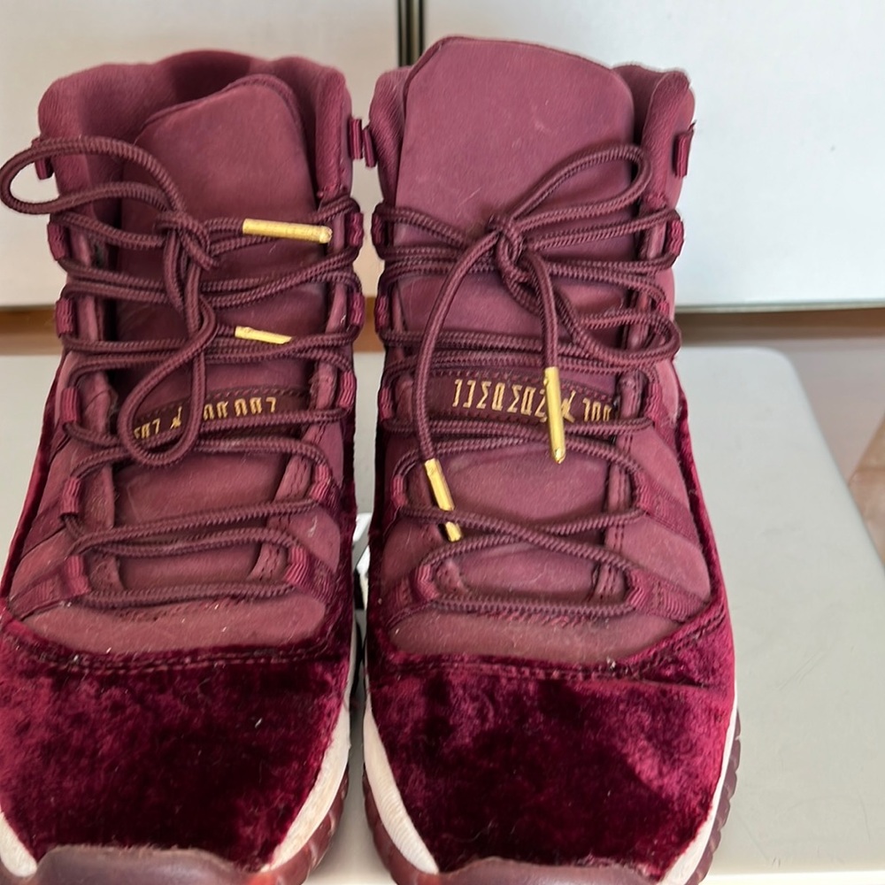 Air Jordan 11 Retro (2016)